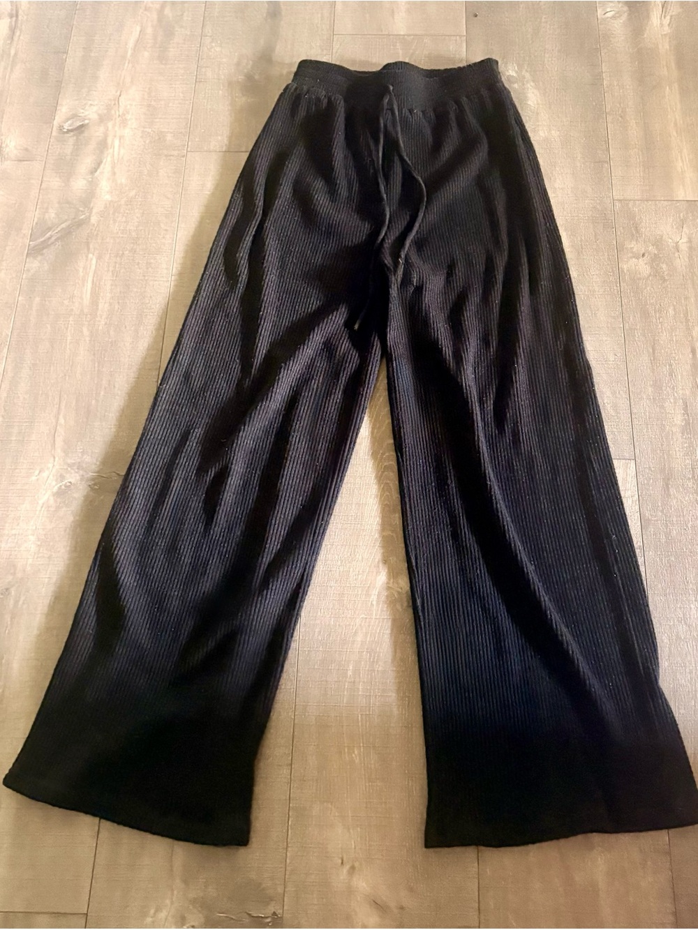 She & sky Black Ribbed Wide-Leg Knit Pants